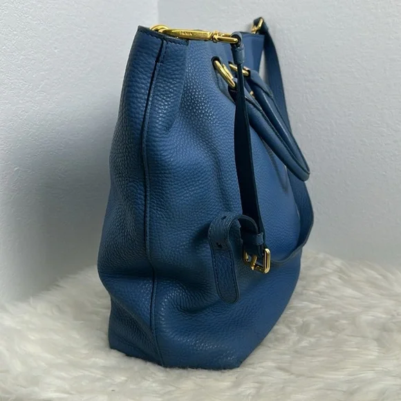 💯 Authentic Prada Two-Way Leather Tote Bag🍀 - Picture 15 of 17